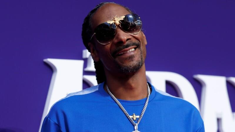 Snoop Dogg rejected $100 million OnlyFans offer to ‘pull that thang out ...