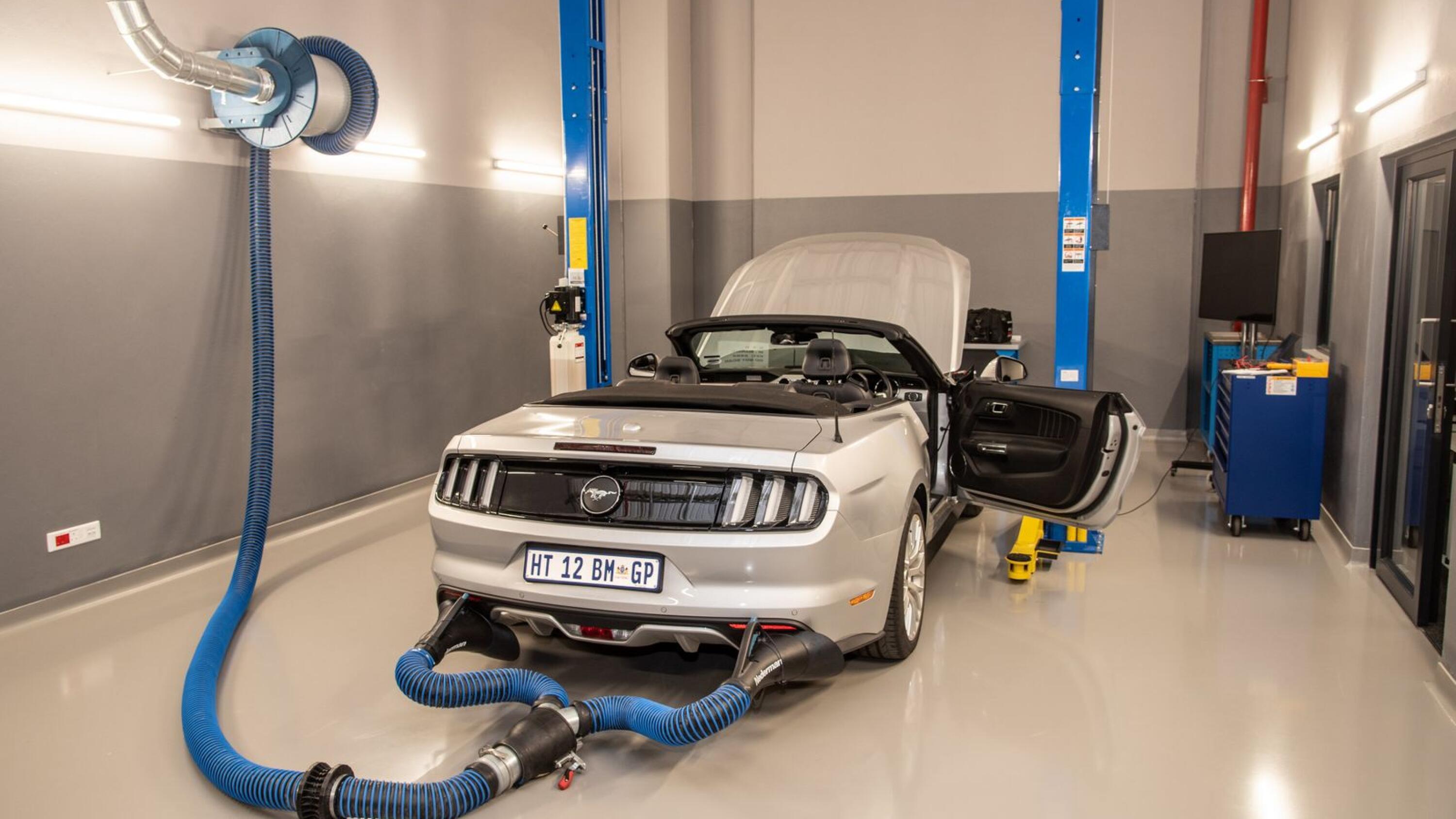 Ford Mustang in for exhaust gas analysis.